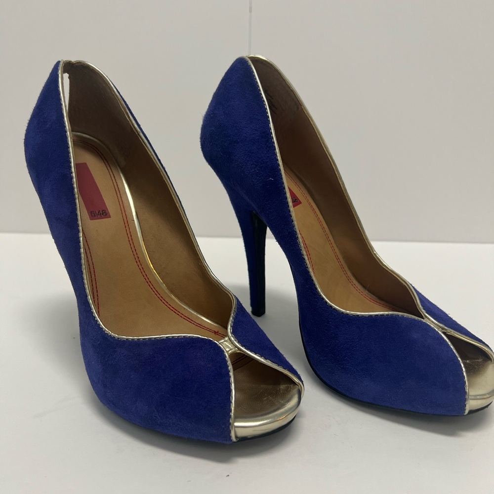 5/48 Saks Fifth Avenue Royal Blue Gold Suede Open Toe Heels Shoes Size 7